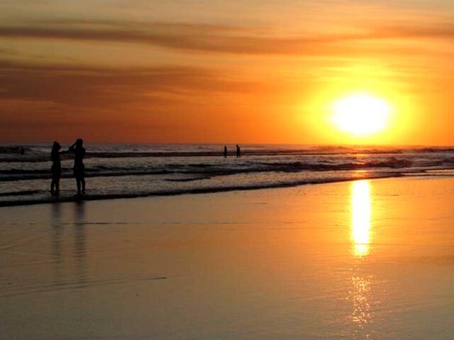 pueblo-reta-atardecer